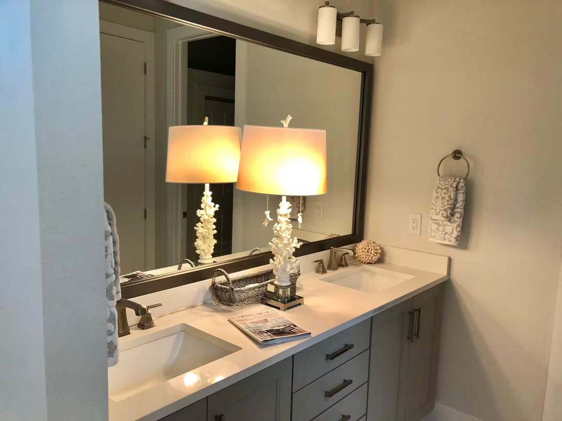 Full bathroom 1